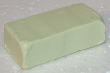 Sealing compound for candle moulds