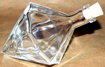 Tischdiamant 200 ml, inklusive Stopfen