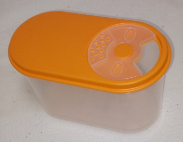 Sprinkler container with lid – orange, 1.1 L (approx. 19 x 10 x 11.5 cm) by Gies, shaker