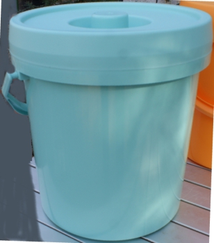 Eimer mit Deckel ca. 12 Liter, helltürkis von Gies