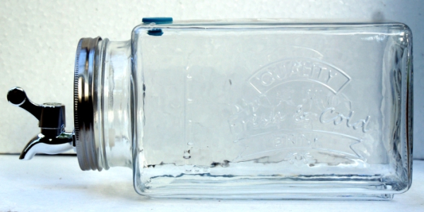 Drinks dispenser 3 litres - for the fridge with tap