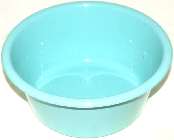 Schüssel, Kunststoff Tiefschüssel Ø 28 cm; 4,5 L helltürkis von Gies, Salat, Wursten,