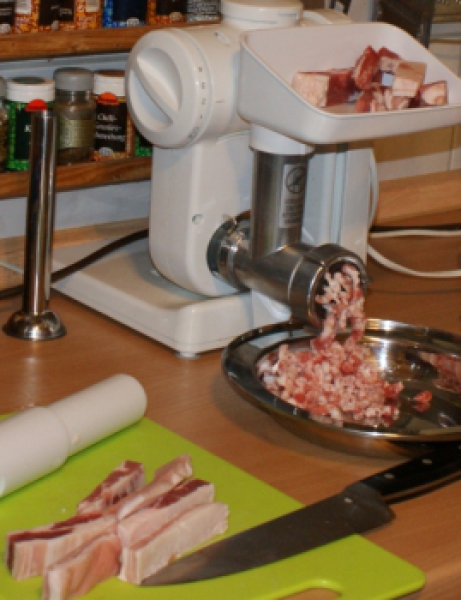 Cutter aid, reddening for cooked sausage etc. - H.K. 73; 100g, e.g. Bockwurst
