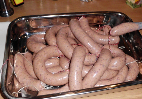 Schweinedarm Kaliber 28/30 "Deutsch", 7,2 m - Schweinedärme,Bratwurst,Leberwurst, mit Anleitung