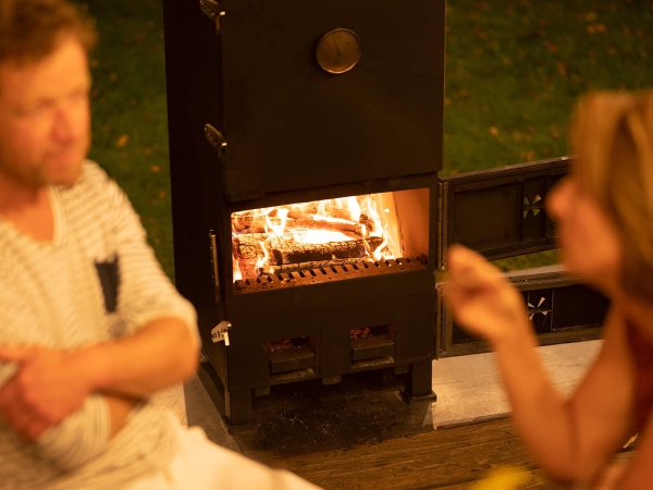 SURT XXL - The Outdoor Barbeque Oven